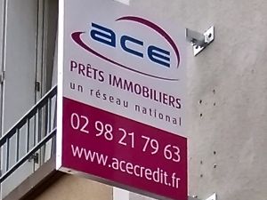 Enseigne drapeau ACE